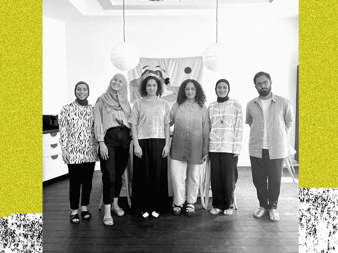 The photo shows some of the Muslim Futures futurists, namely Kader Bagli, Ouassima Laabich, Nilgün Akıncı, Anja Saleh, Elif Çelik and Fatih Maraşlıoğlu. 